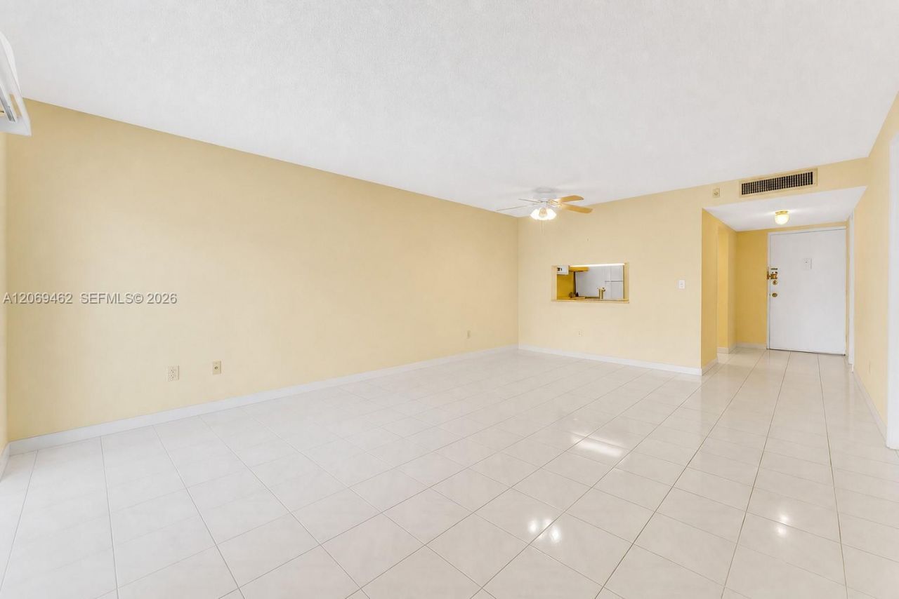 6545 Indian Creek Drive, Unit 408, Miami Beach, FL 33141 Photo