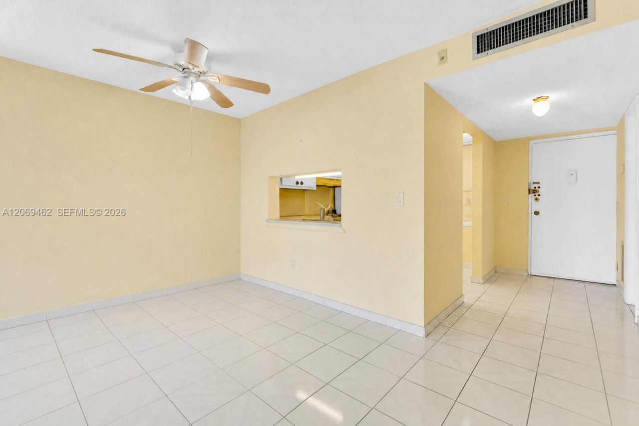 6545 Indian Creek Drive, Unit 408, Miami Beach, FL 33141 Photo