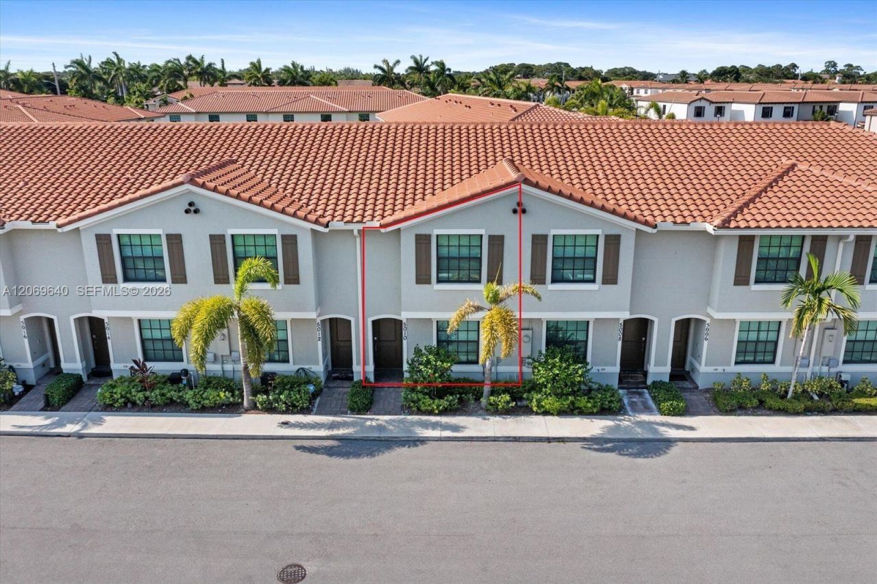 5010 Genove Pl , Unit 5010, Riviera Beach, FL 33410 Photo