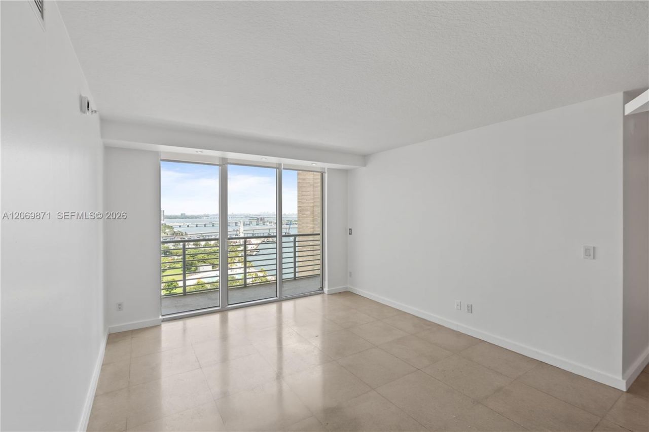 325 S Biscayne Blvd , Unit 2522, Miami, FL 33131 Photo