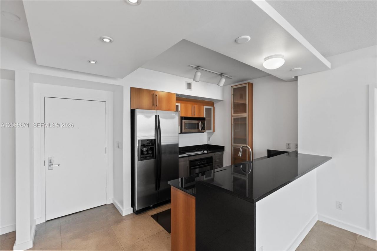 325 S Biscayne Blvd , Unit 2522, Miami, FL 33131 Photo