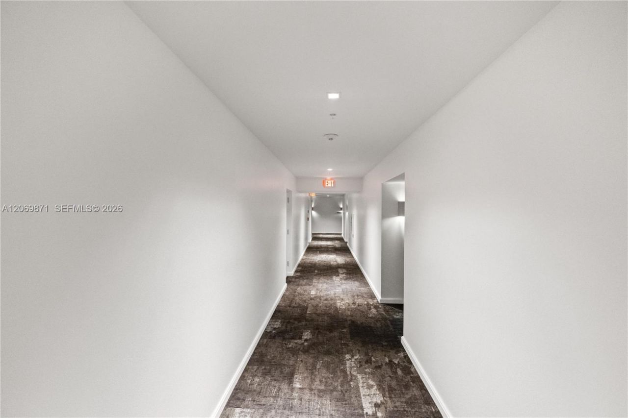 325 S Biscayne Blvd , Unit 2522, Miami, FL 33131 Photo