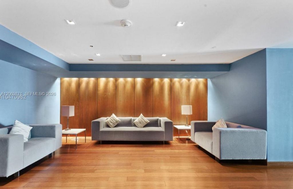 325 S Biscayne Blvd , Unit 2522, Miami, FL 33131 Photo