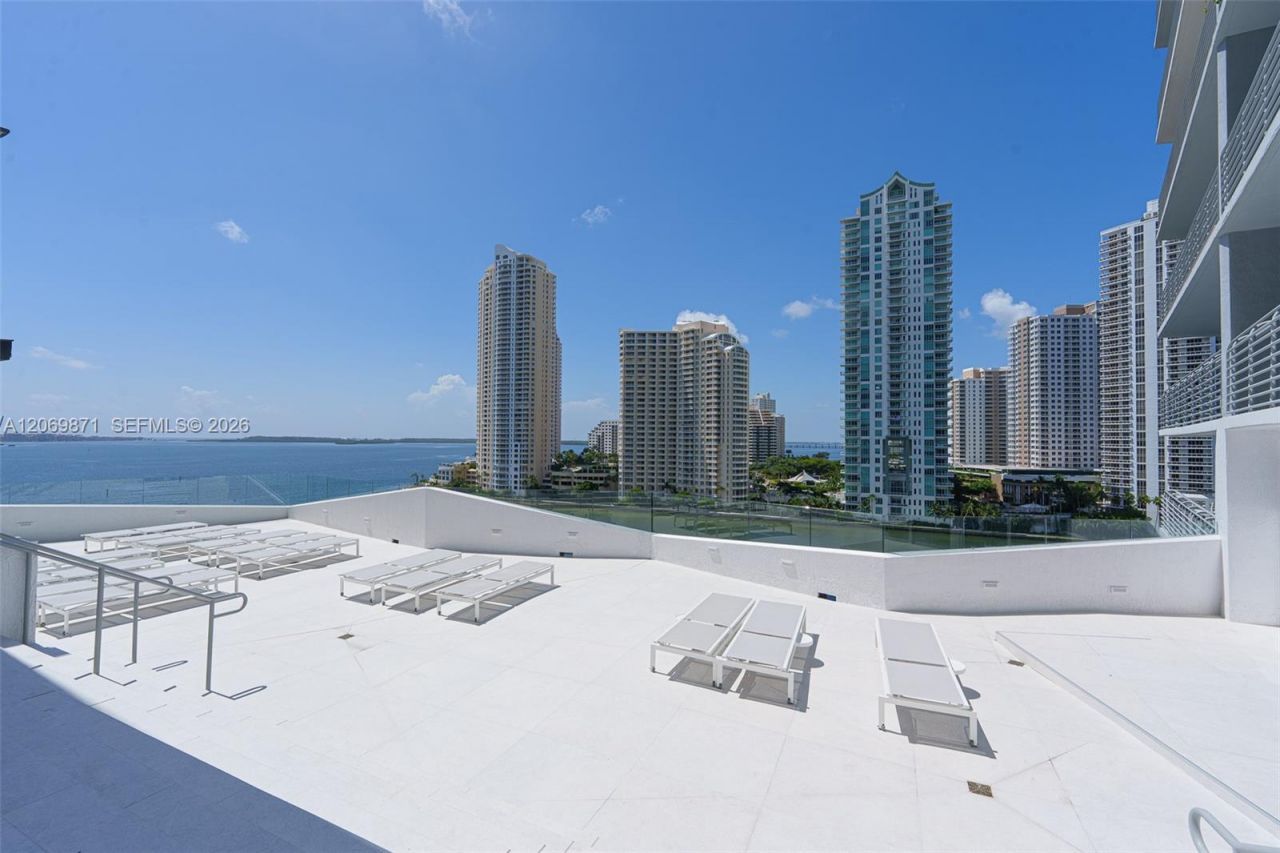 325 S Biscayne Blvd , Unit 2522, Miami, FL 33131 Photo