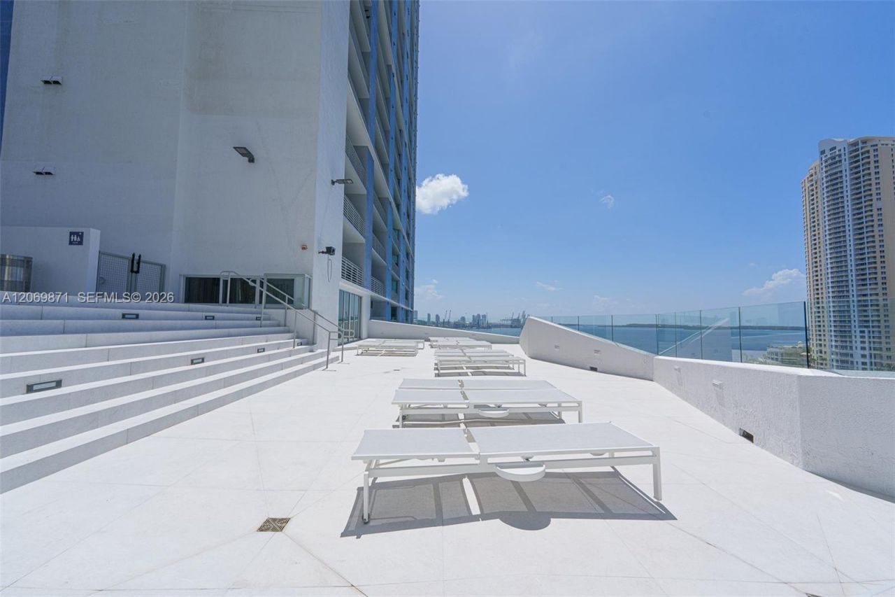 325 S Biscayne Blvd , Unit 2522, Miami, FL 33131 Photo
