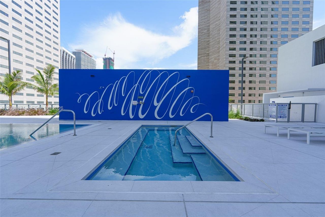 325 S Biscayne Blvd , Unit 2522, Miami, FL 33131 Photo