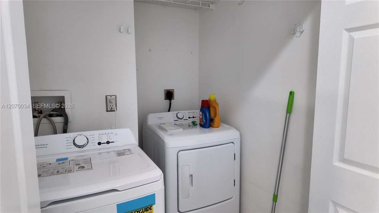 11570 SW 144th Path , Miami, FL 33186 Photo