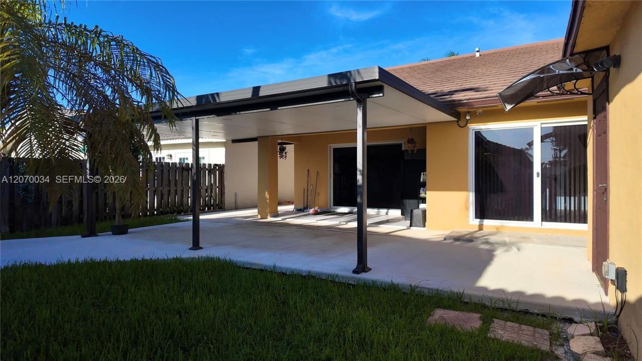 11570 SW 144th Path , Miami, FL 33186 Photo