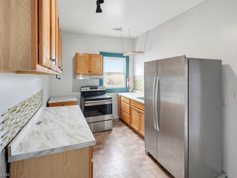 140 N Walnut Street, Ravenna, OH 44266 Photo 24
