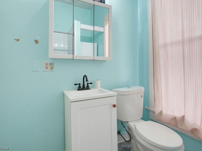 140 N Walnut Street, Ravenna, OH 44266 Photo 37