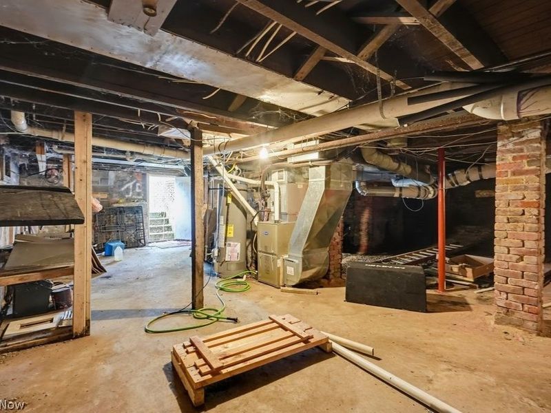 140 N Walnut Street, Ravenna, OH 44266 Photo 42