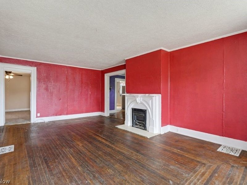 140 N Walnut Street, Ravenna, OH 44266 Photo 7