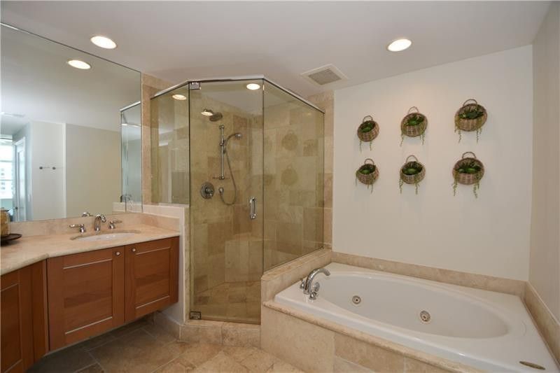 1819 SE 17th Street, Unit 804, Fort Lauderdale, FL 33316 Photo