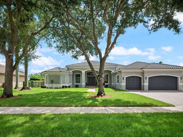 3958 SW 140TH Avenue, Davie, FL 33330