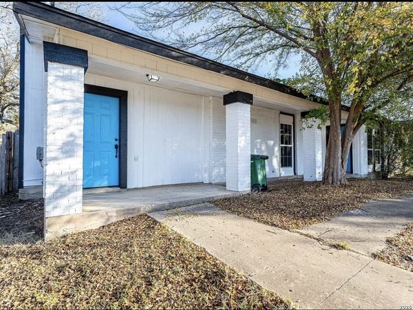 4900 E Stassney Ln, Austin, TX 78744