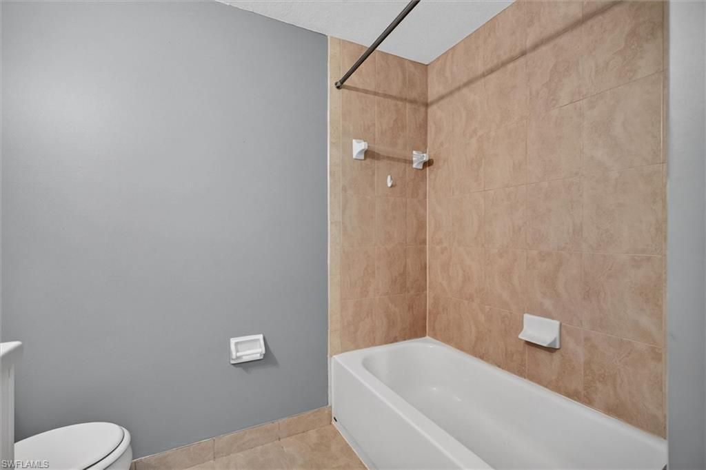 8555 Bernwood Cove Loop , Unit 107, Fort Myers, FL 33966 Photo