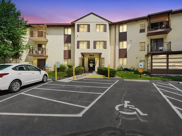 3941 Karl Road , Unit 218, Columbus, OH 43224