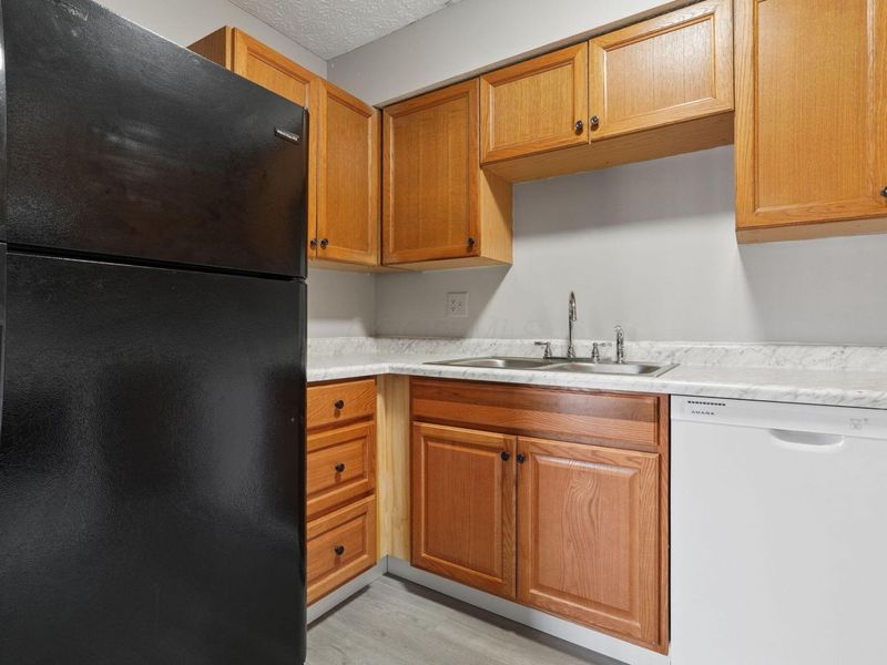 3941 Karl Road , Unit 218, Columbus, OH 43224 Photo 12