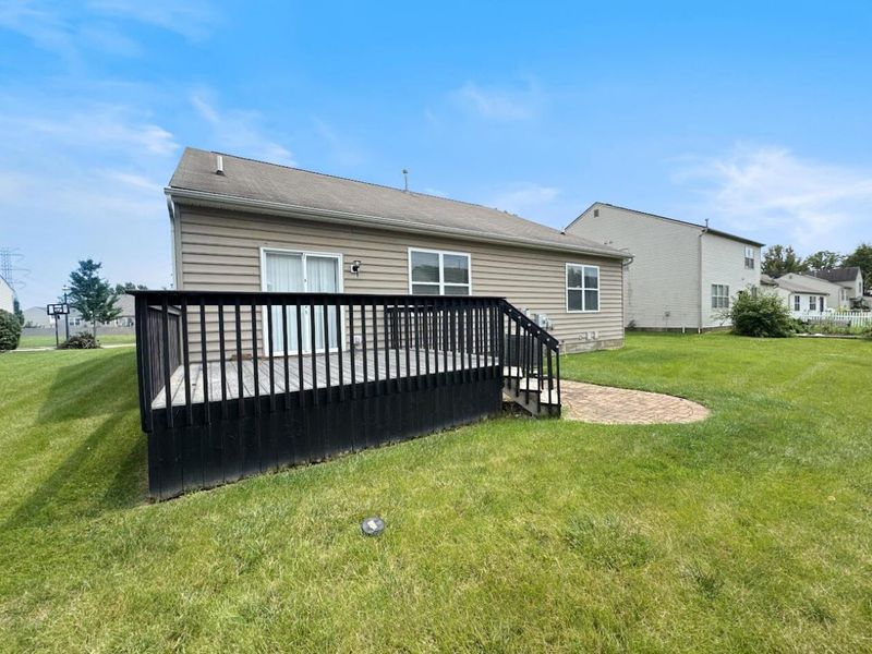5743 Cedar Lawn Drive, Groveport, OH 43125 Photo 4