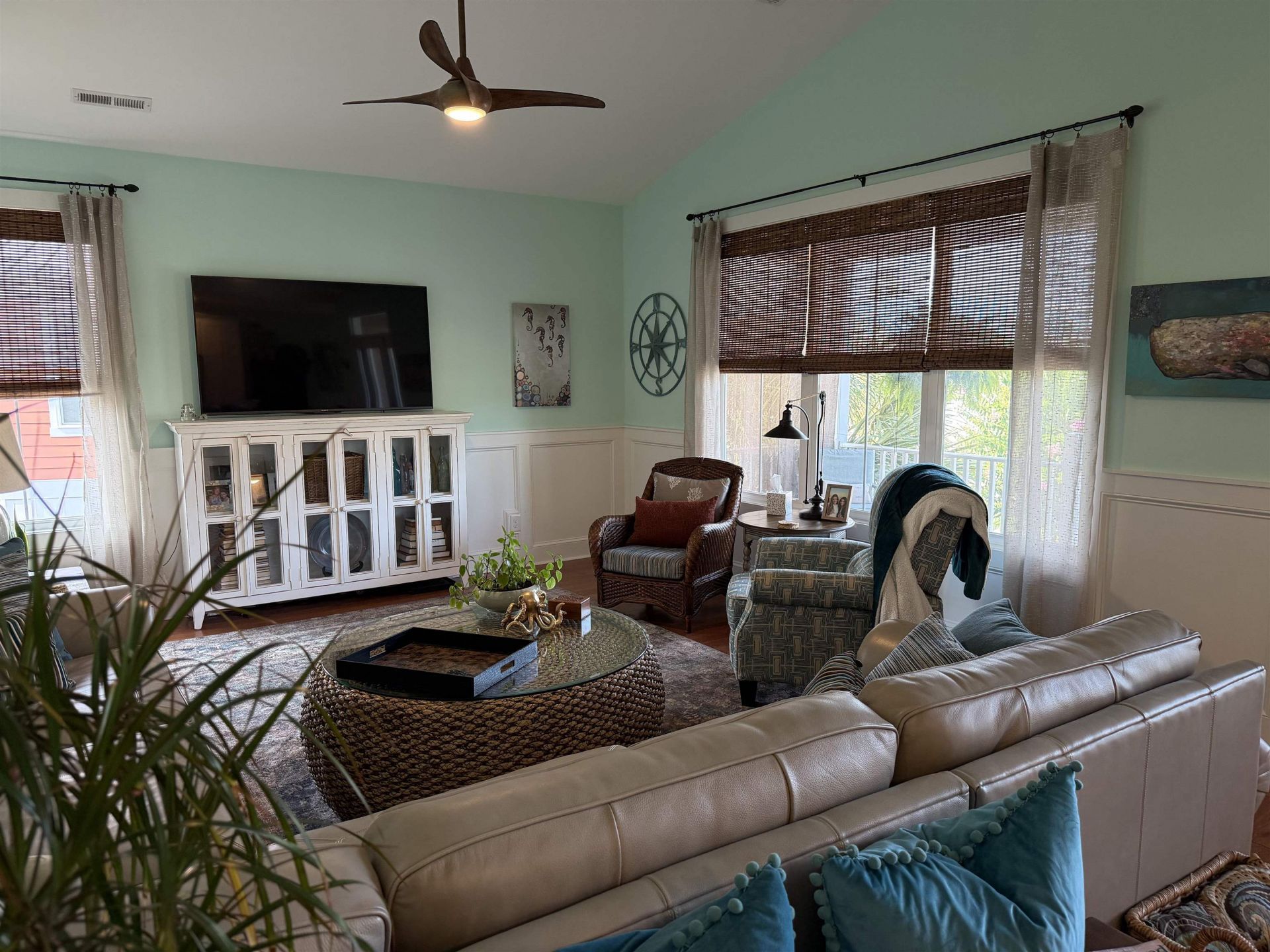 164 Lake Pointe Dr.  Photo 8