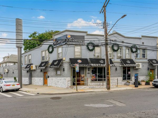13889/91 FRANCIS LEWIS Boulevard, Rosedale, NY 11422