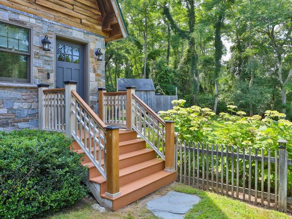 1 Great Hill Road, Sandwich, MA 02563