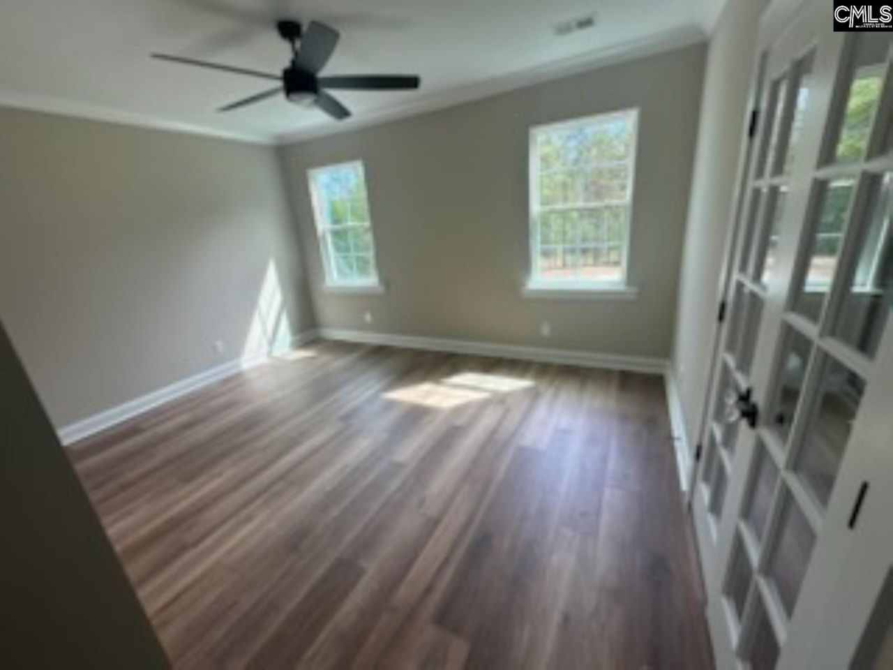 895 Horses Neck Road Photo 7