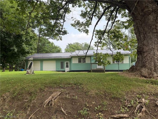 6727 Girdle Road , West Farmington, OH 44491