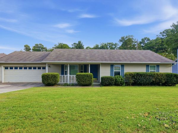 2505 Rolling Brook Drive , Benton, AR 72015