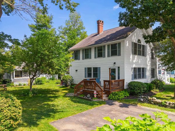 35 Beacon Street, York, ME 03909