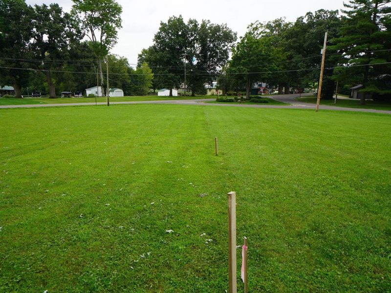 1102 W Lakeshore SE, Hebron, OH 43025 Photo 6