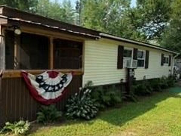 271 W Cherry Creek Road , Big Creek Township, Mi 48647
