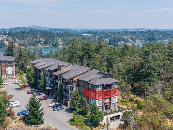 286 Wilfert Rd , Unit #303, View Royal, BC V9C 0H6