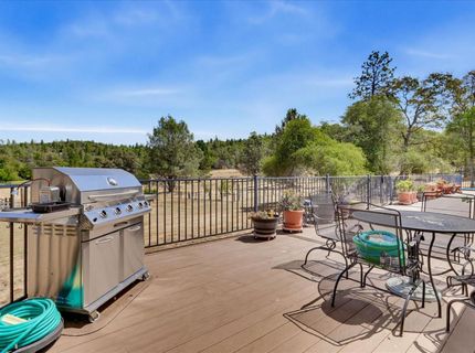 17616 Pioneer Way, Rough and Ready, CA 95975 Photo
