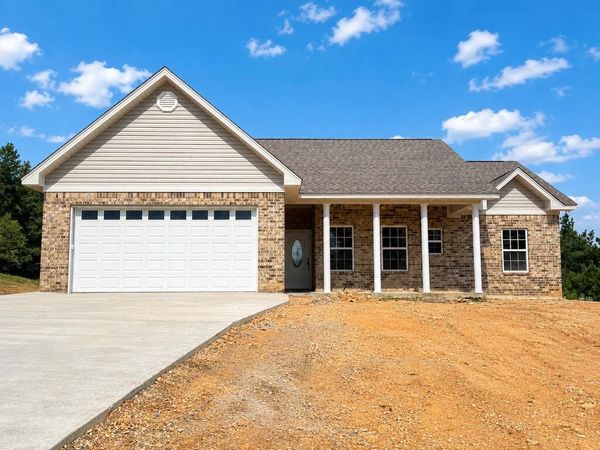 986 Cr 169, Coffeeville, MS 38922