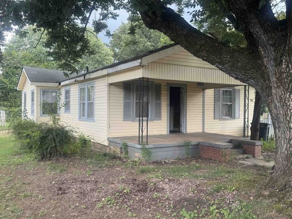 203 Kirkman St, Florence, AL 35630