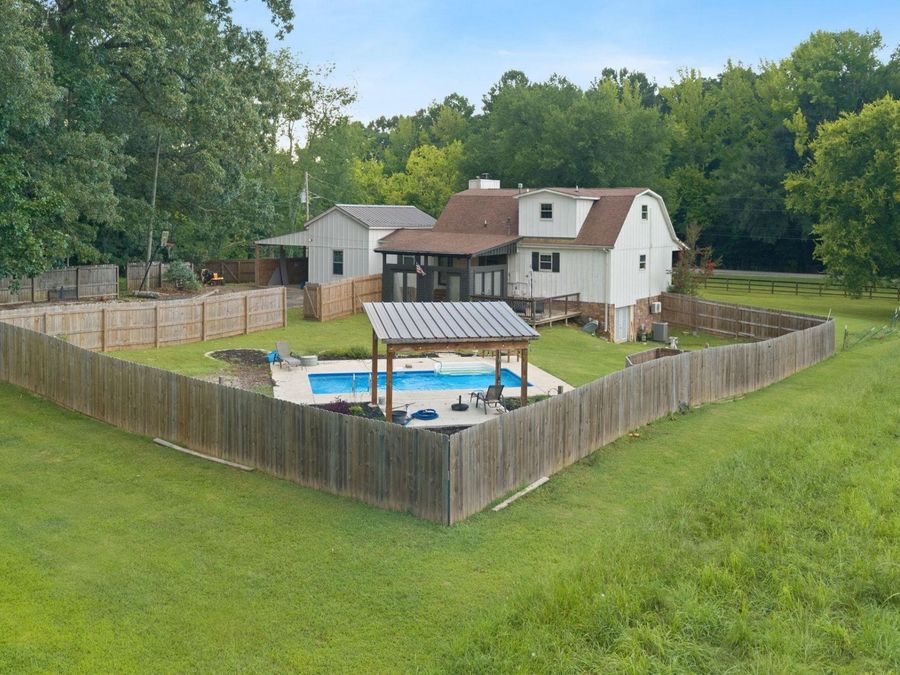 Property Image 39