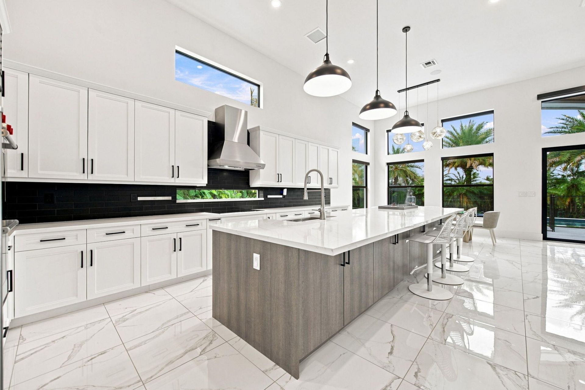 6924 N Stillwater Shores Drive, Davie, FL 33314 Photo