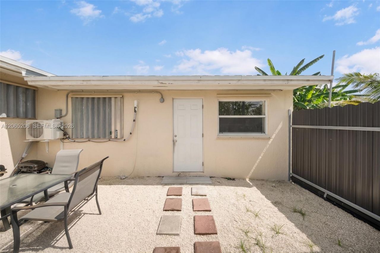 27925 SW 163rd Ave, Homestead, FL 33031 Photo