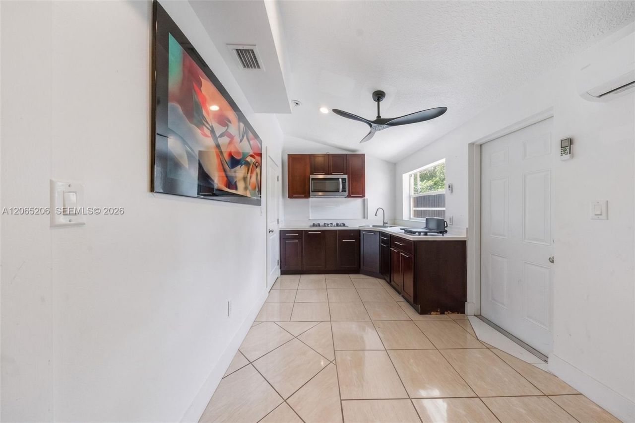 27925 SW 163rd Ave, Homestead, FL 33031 Photo