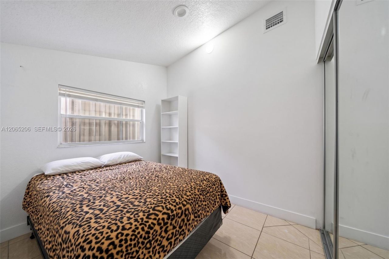 27925 SW 163rd Ave, Homestead, FL 33031 Photo