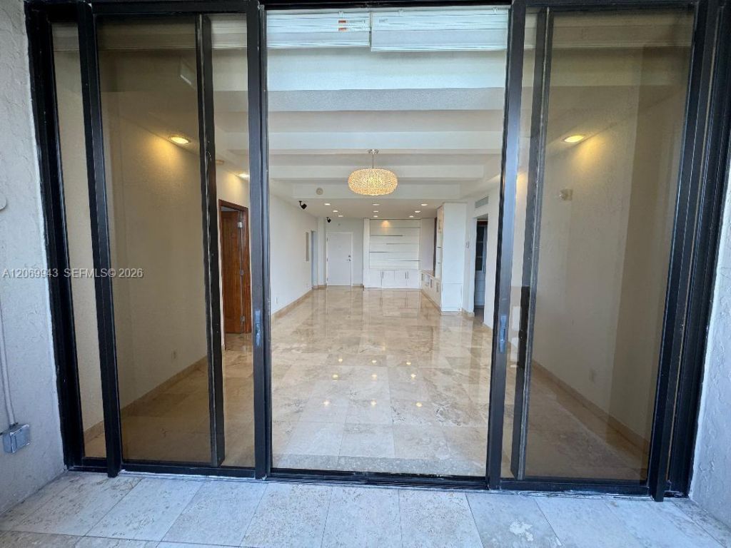 90 Edgewater Dr , Unit PH15, Coral Gables, FL 33133 Photo