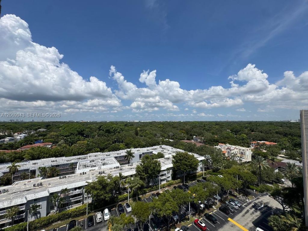 90 Edgewater Dr , Unit PH15, Coral Gables, FL 33133 Photo