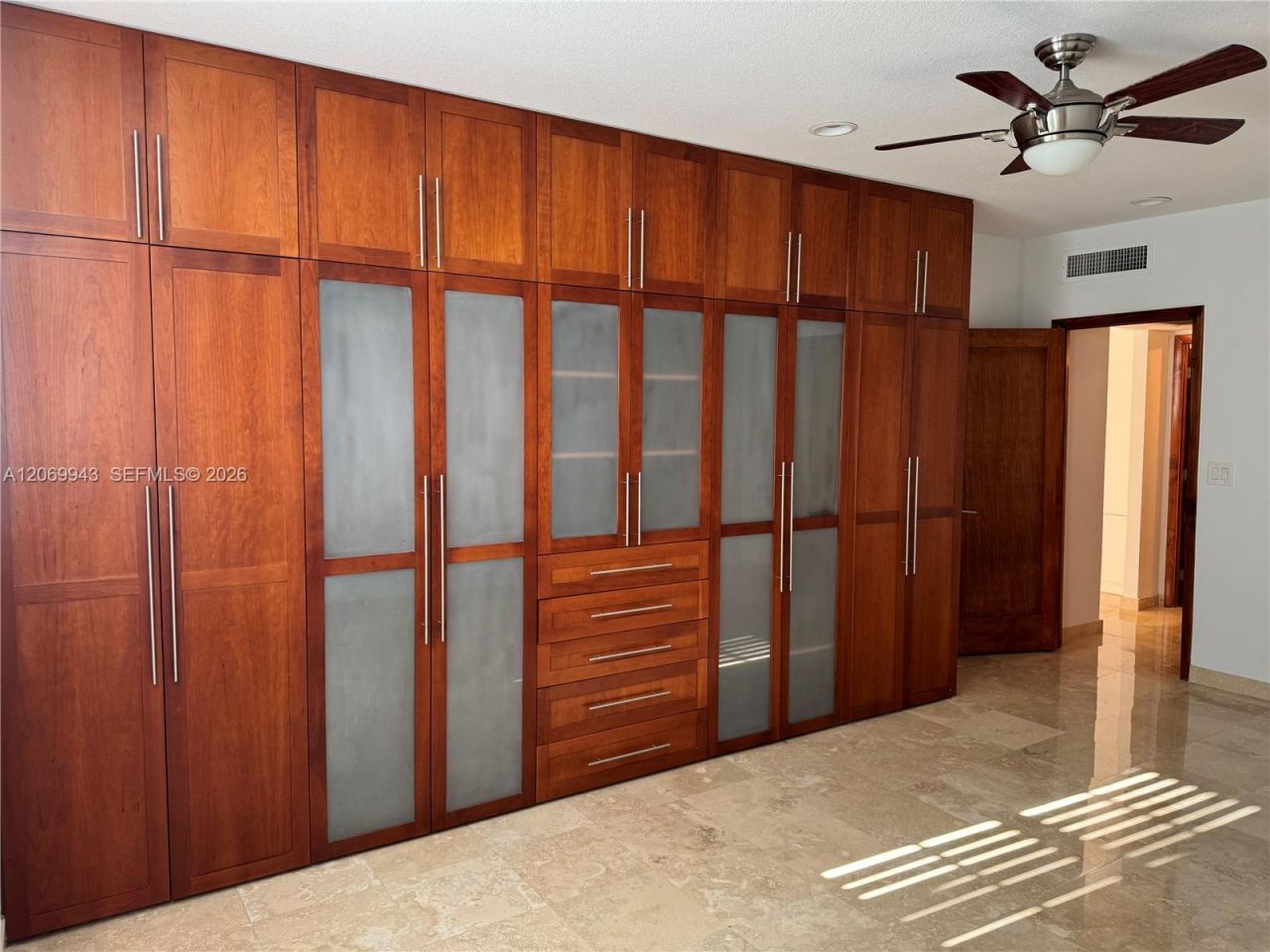 90 Edgewater Dr , Unit PH15, Coral Gables, FL 33133 Photo