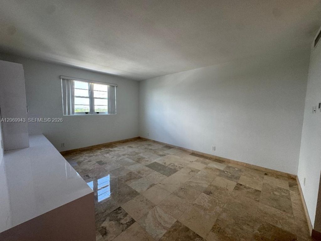 90 Edgewater Dr , Unit PH15, Coral Gables, FL 33133 Photo