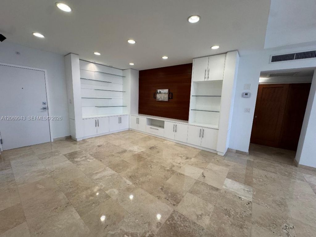 90 Edgewater Dr , Unit PH15, Coral Gables, FL 33133 Photo