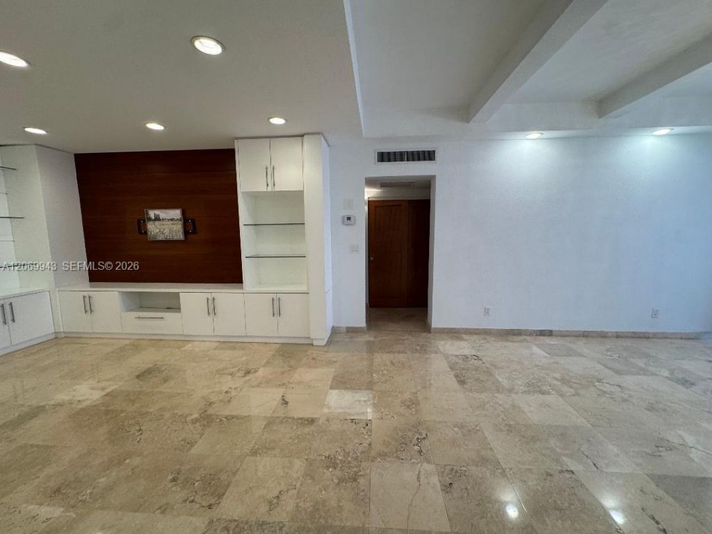 90 Edgewater Dr , Unit PH15, Coral Gables, FL 33133 Photo