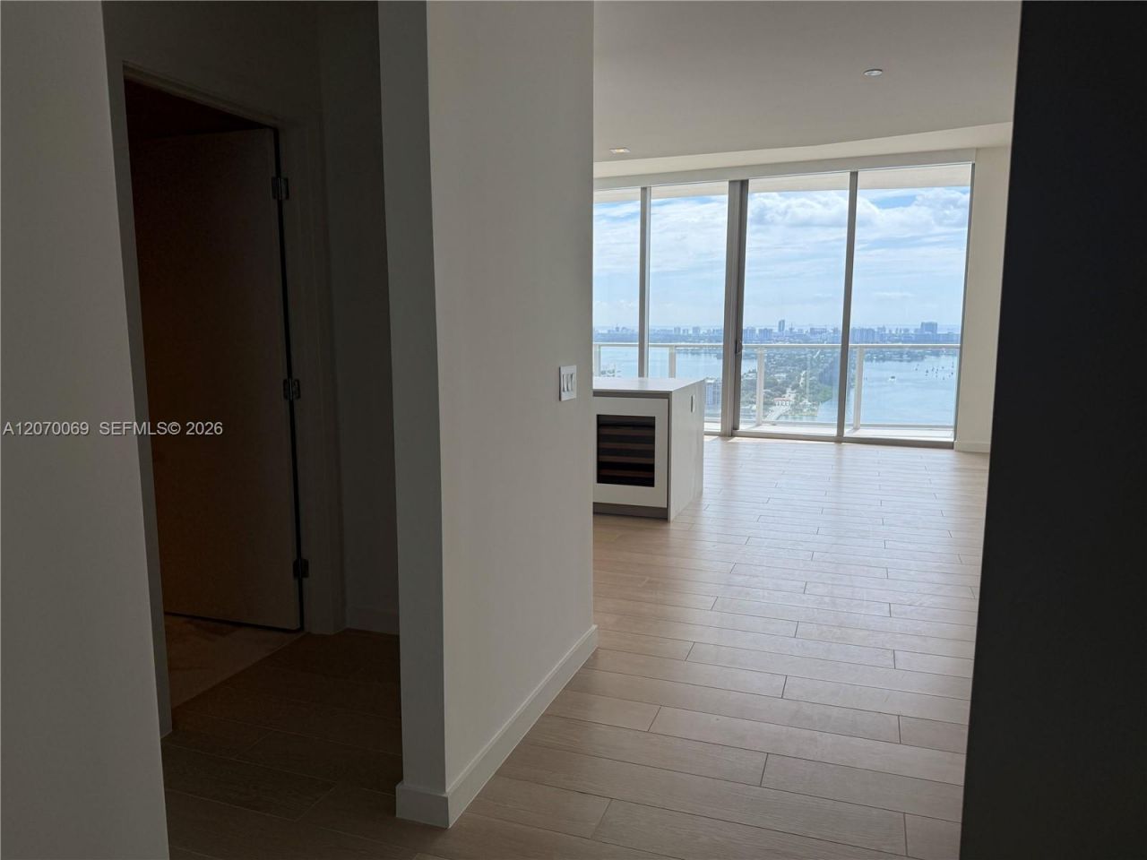 1400 Biscayne Blvd , Unit 3506, Miami, FL 33132 Photo