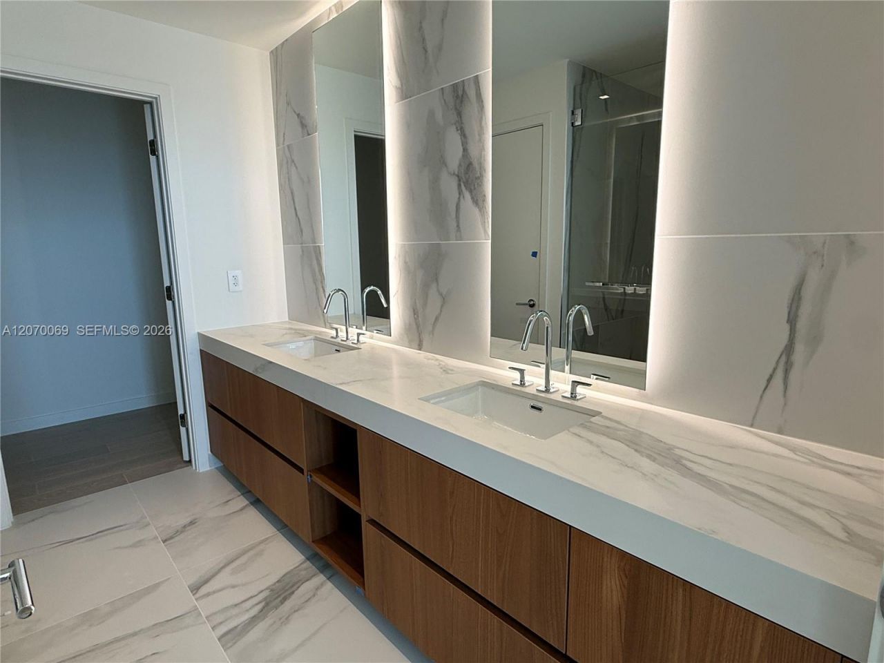 1400 Biscayne Blvd , Unit 3506, Miami, FL 33132 Photo