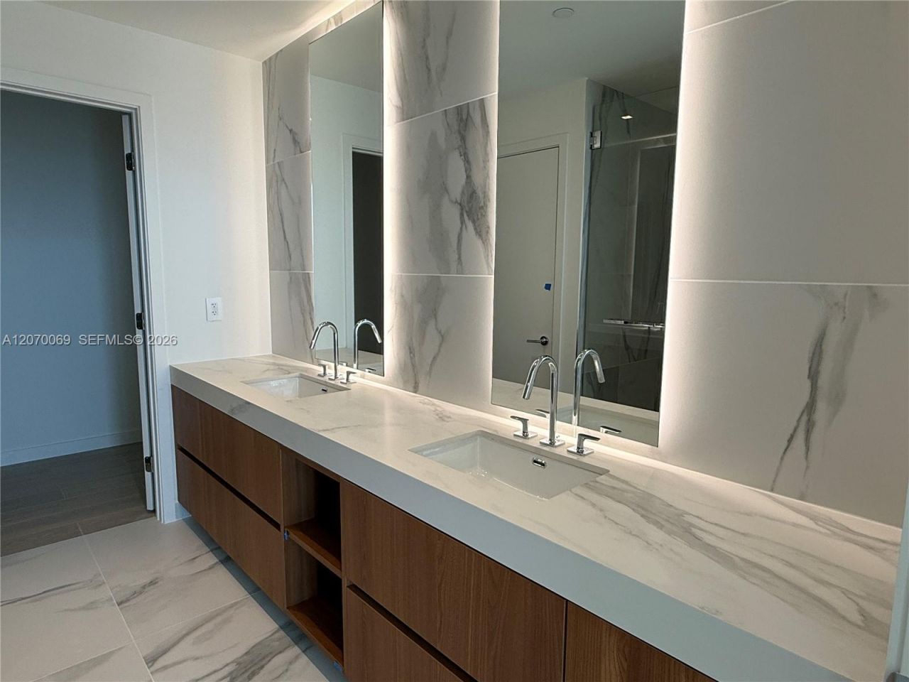 1400 Biscayne Blvd , Unit 3506, Miami, FL 33132 Photo